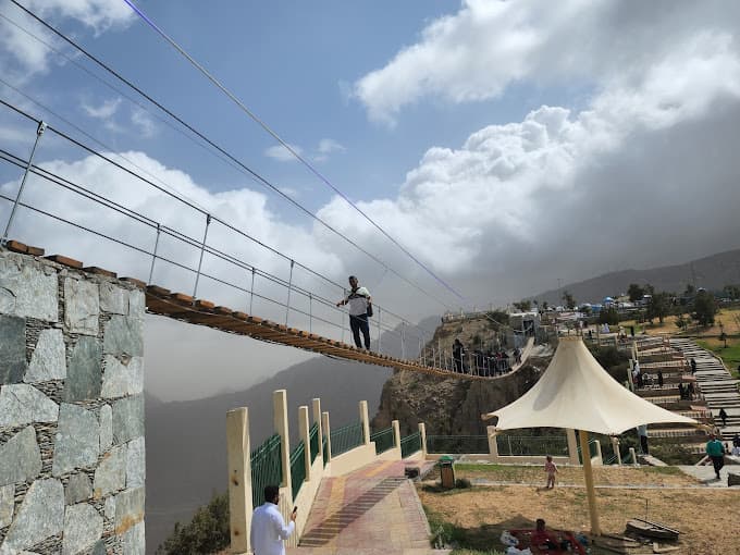 Family package in Asir: overnight stay, various tour experiences - for groups