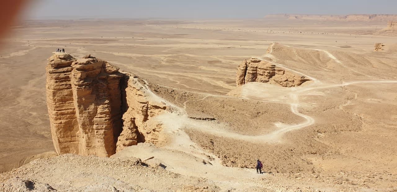  حافة العالم و محمية الغزلان