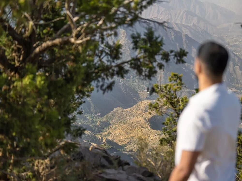 A day in Al-Soudah - a sightseeing tour by car