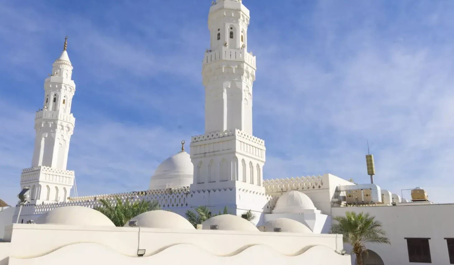 جولة مزارات المدينة المنورة  بالسيارة