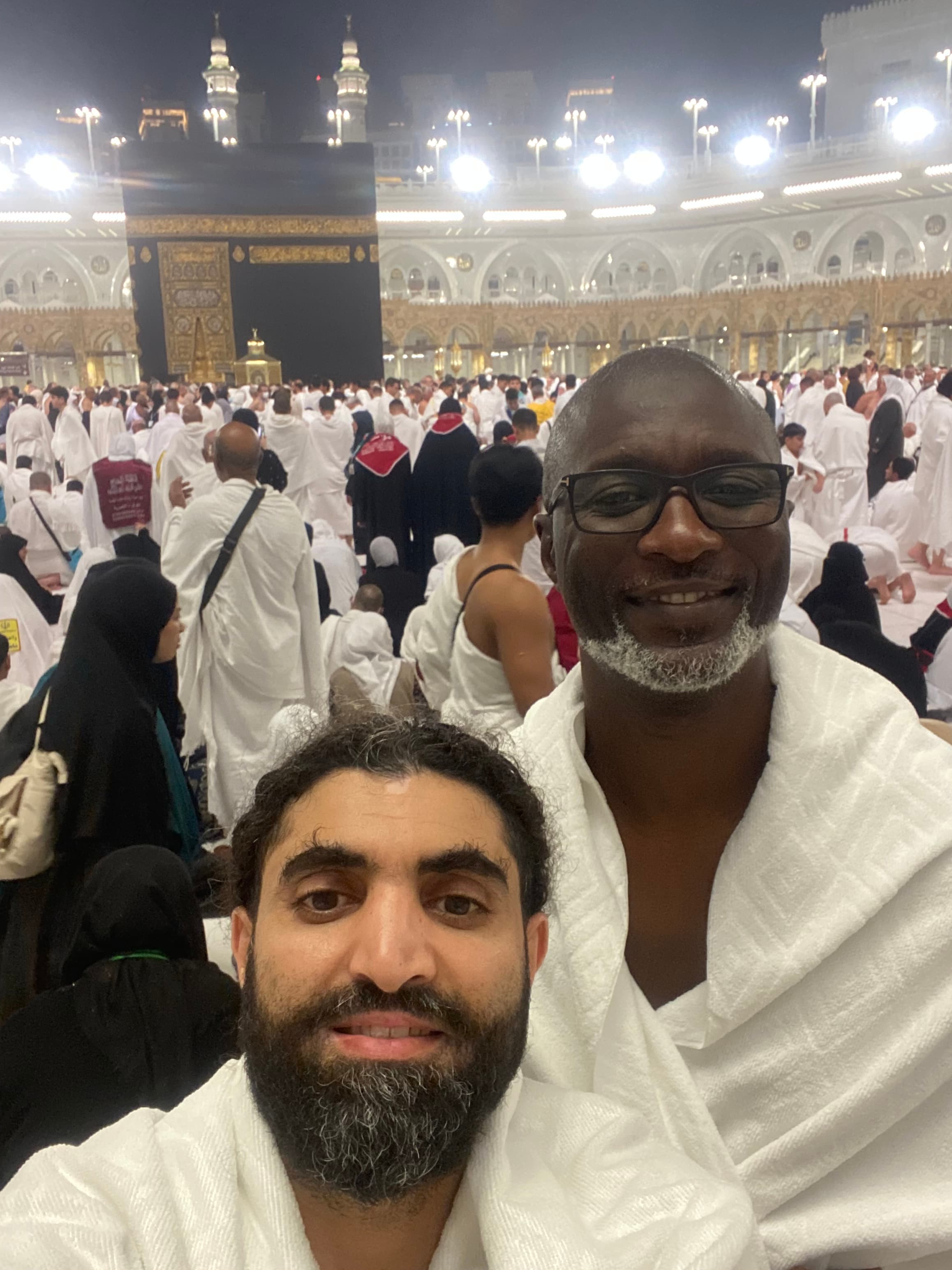 Umrah and visiting the landmarks of the city of Mecca