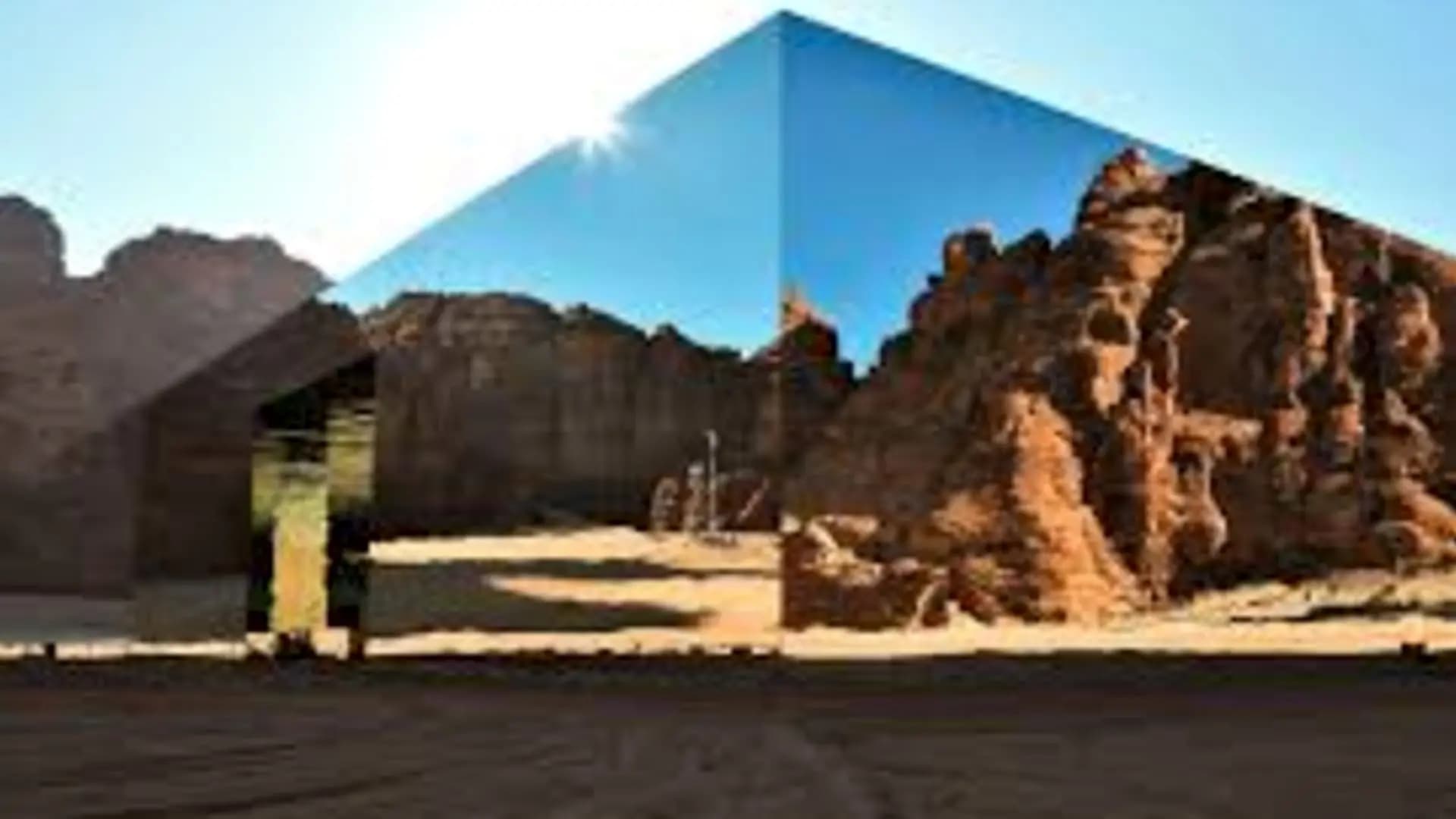 From the spirituality of Mecca and Medina to the magic of Al-Ula