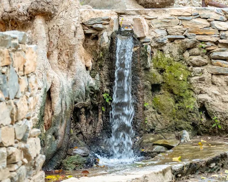 مکہ میں 3 راتیں دھی عین گاؤں کی سیر کے ساتھ