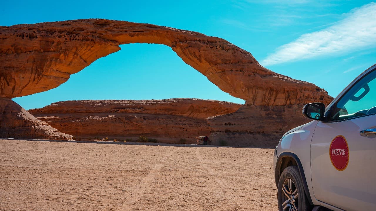 Al-Ula: A tour of the Sharaan Nature Reserve by four-wheel drive vehicle