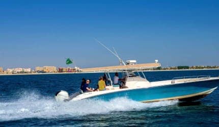 Wisata menyelam di Jubail