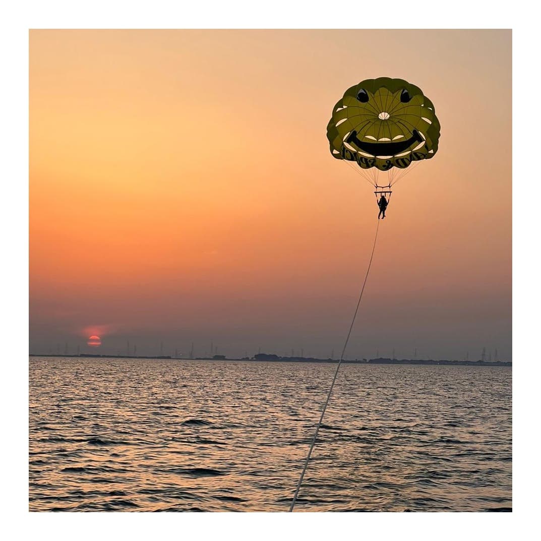 ركوب الباراشوت 10 دقائق